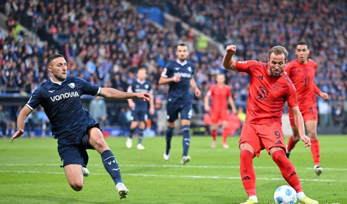 包含拜仁大胜，豪取德甲三连胜的词条