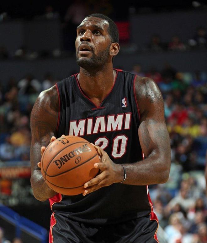 关于热火队赛季开门红，队员们斗志昂扬的信息