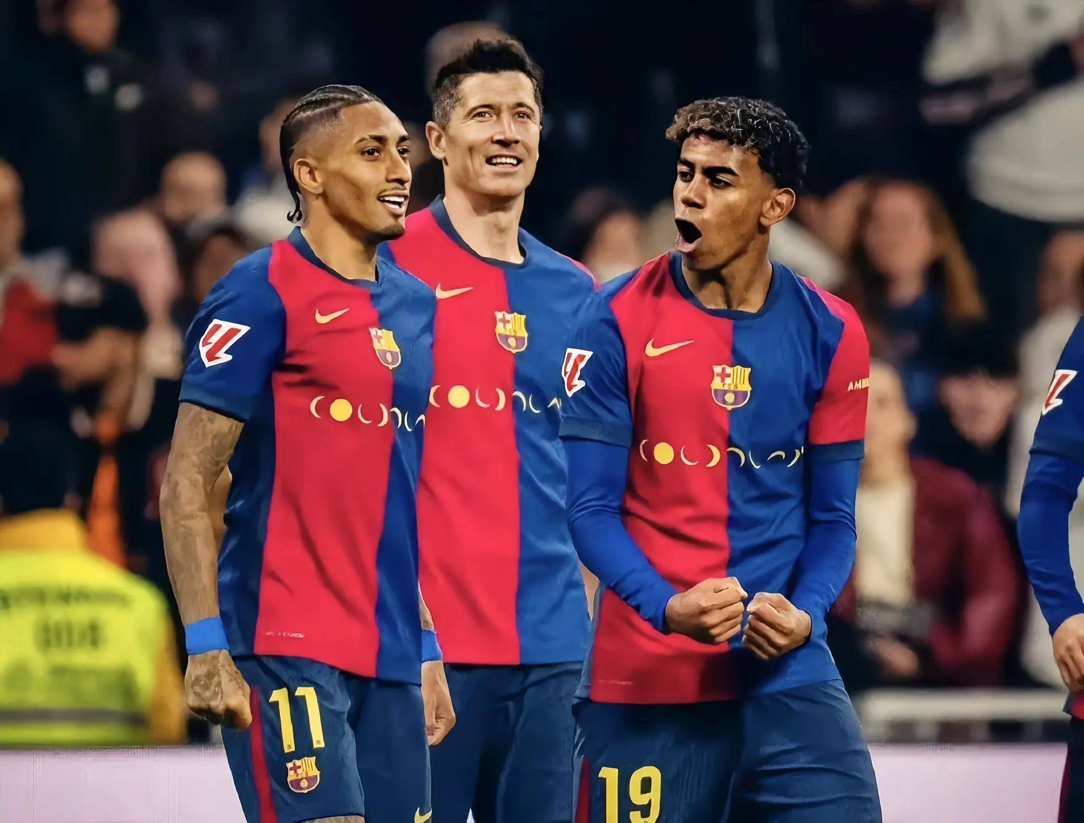 巴塞罗那被塞维利亚淘汰，赛季告终