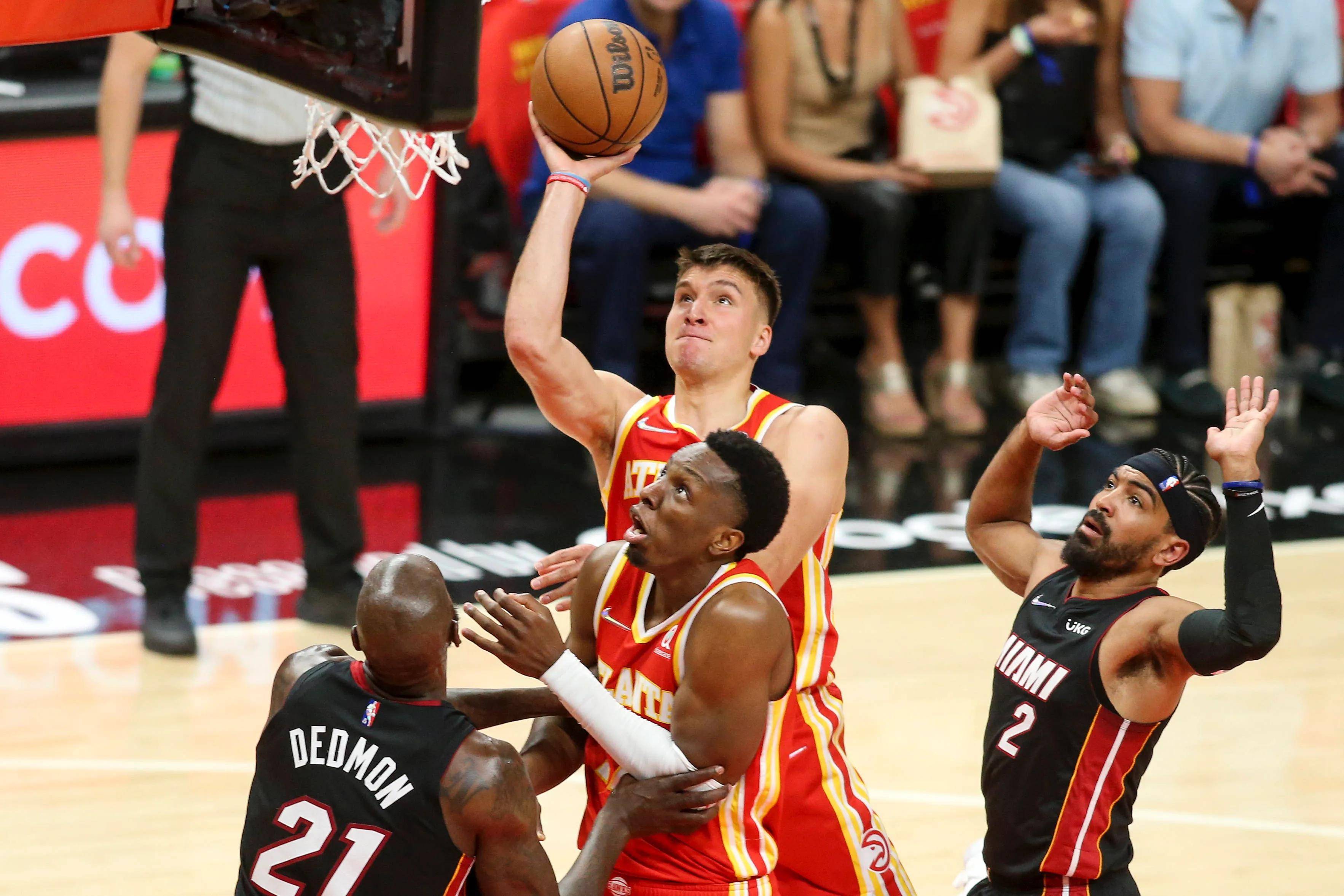 夺冠热门球队表现不俗，势头强劲的简单介绍