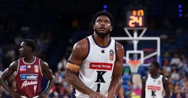 雷霆后场主力伤愈复出，球队整体实力提升