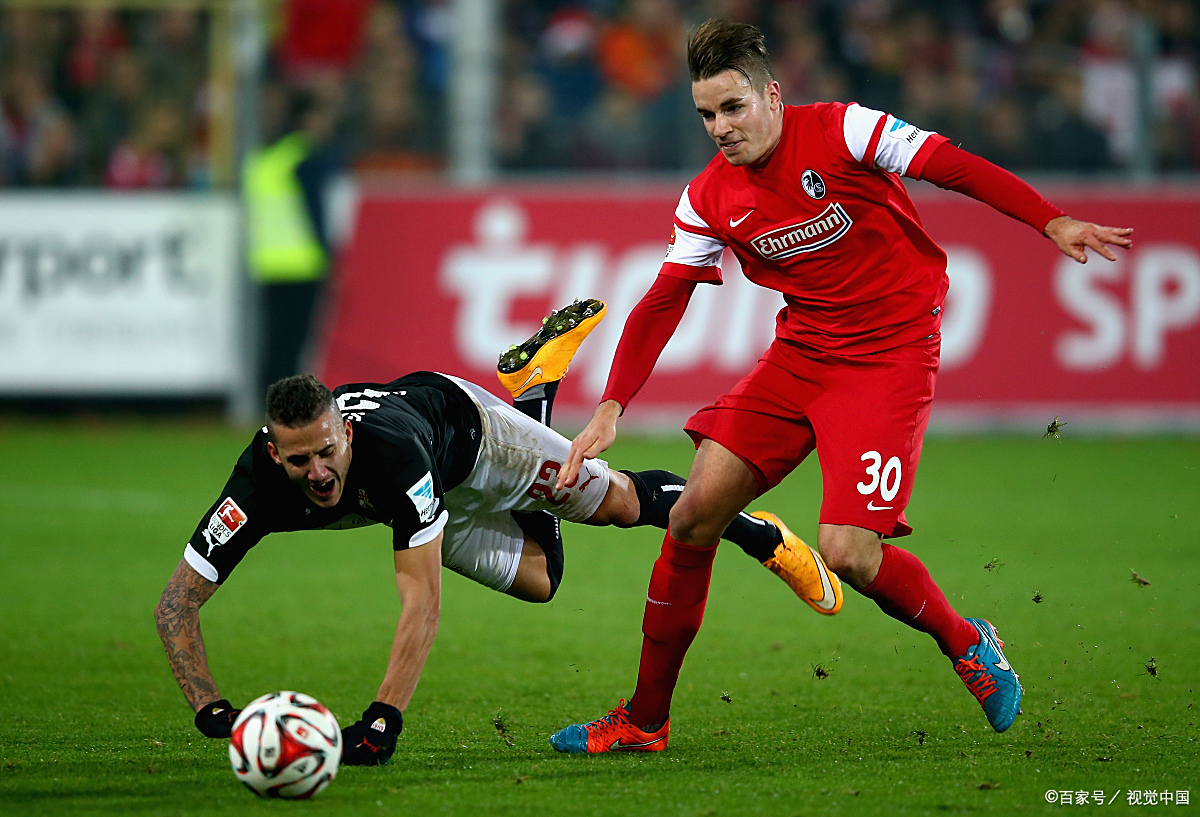 弗赖堡球员全力以赴，取得一场胜利