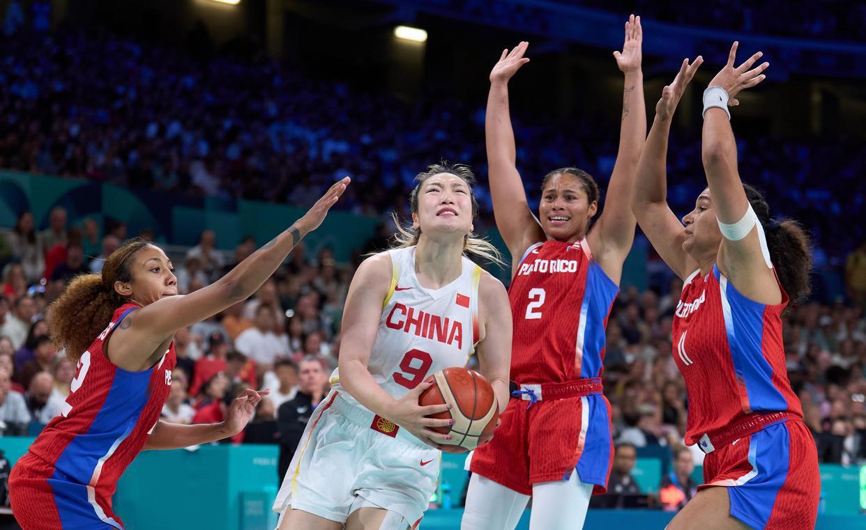 秘鲁女足比赛中关键进球频出的简单介绍