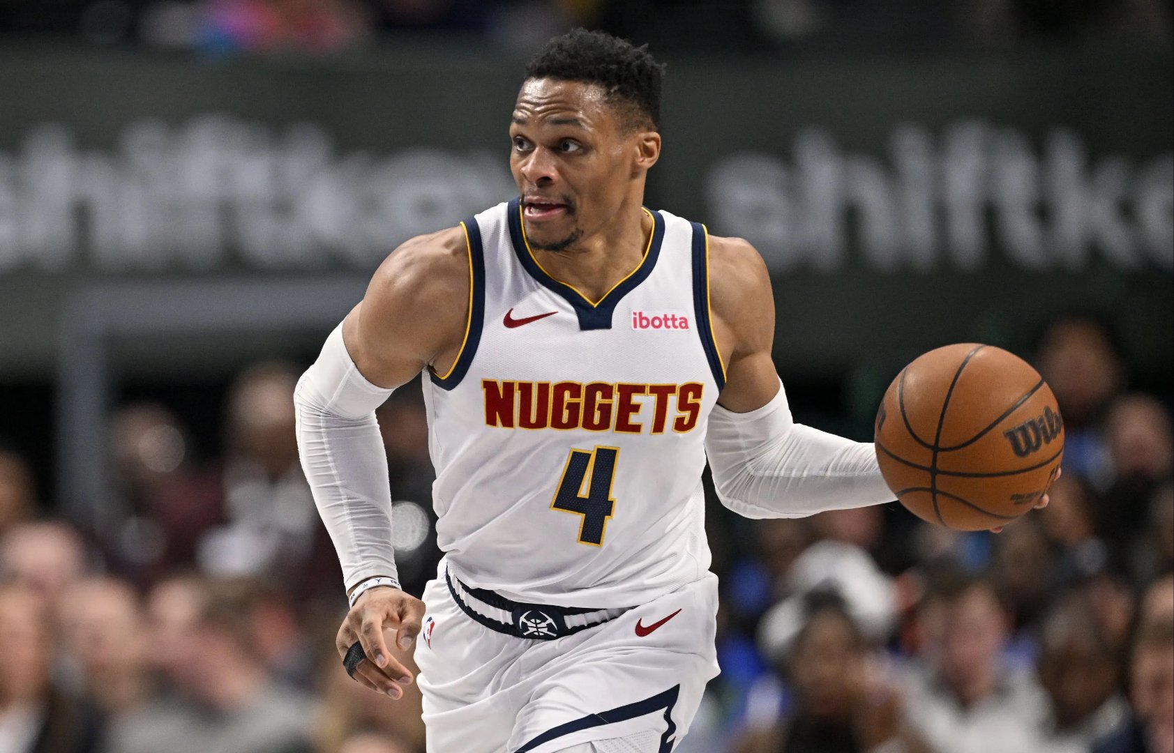 灰熊客场战胜公牛，布鲁克斯全面发威的简单介绍