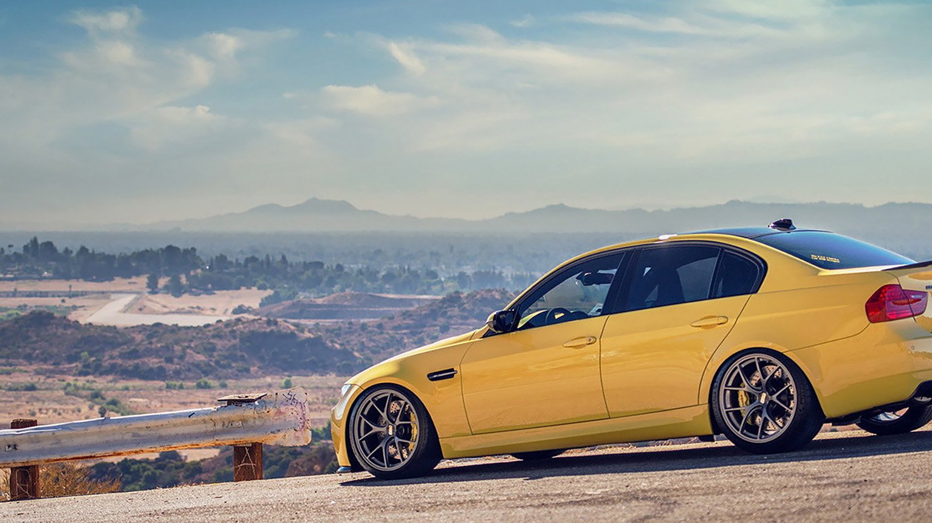 戈麦斯黄金腿掀翻蓝军，沙特足球用汗水逆写傲慢与偏见