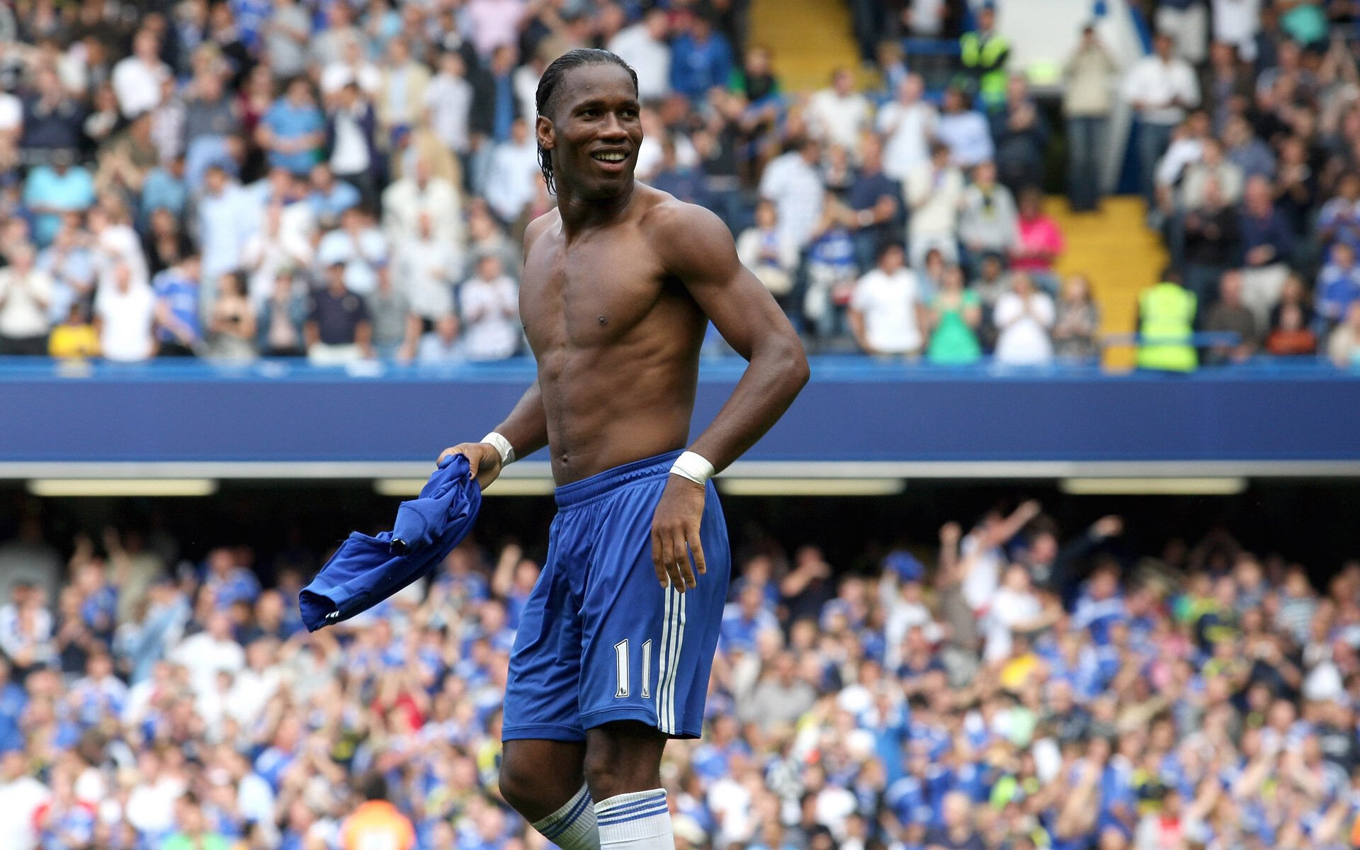 荷兰封锁勒沃库森，当三笘薰在东决关键战完成终极接管