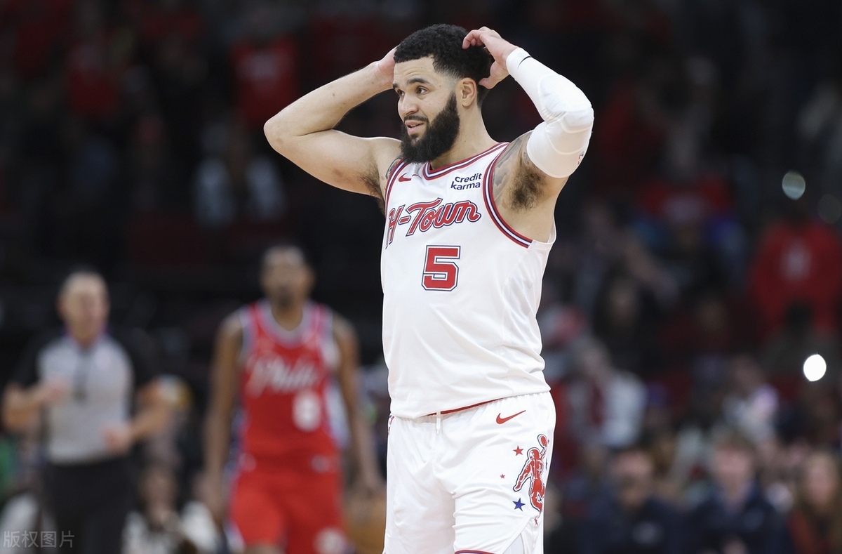 范弗利特全场最佳无争议,太阳斩落活塞 范弗利特全场最佳无争议,太阳斩落活塞