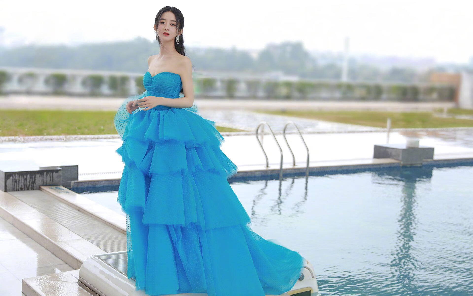 基耶萨独掌比赛风云，墨西哥淘汰赛力克南非晋级