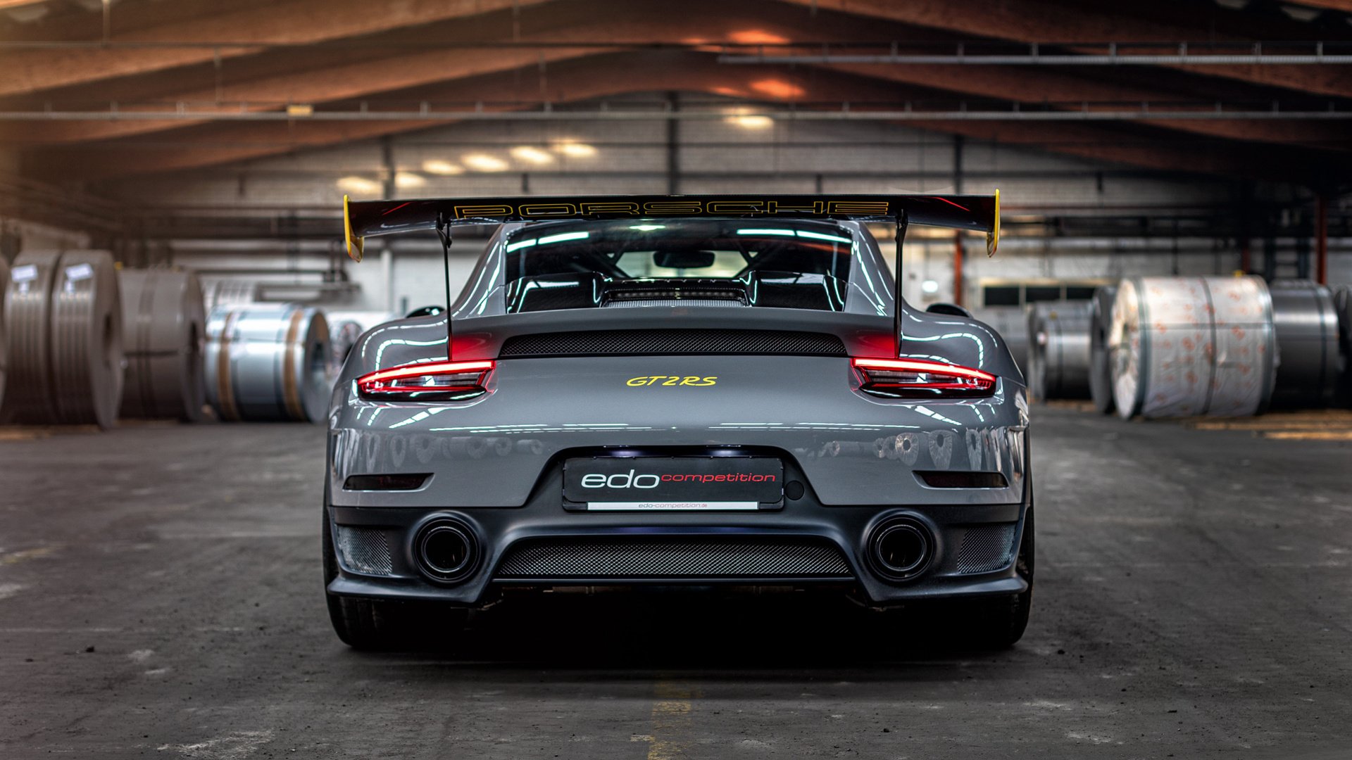 黄黑军团以钢铁防线碾过对手，富安健洋让瑞士军刀彻底哑火