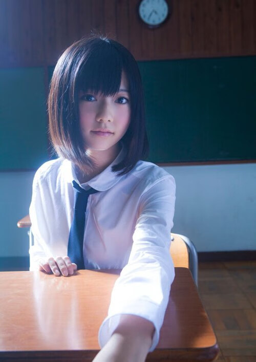 开云体育下载-铁血绞杀与艺术灵魂，当马德里竞技的战术机器遭遇莫德里奇的欧冠魔法